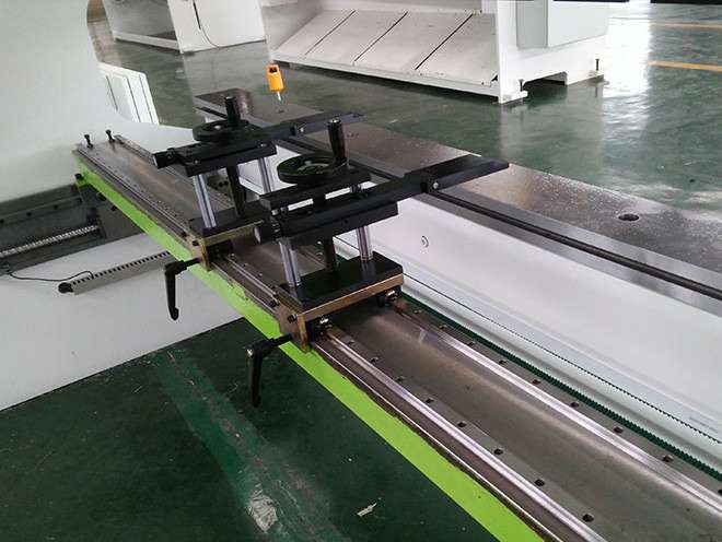 介绍钣金加工数控折弯机技巧-合肥代丰信息安全服务有限公司